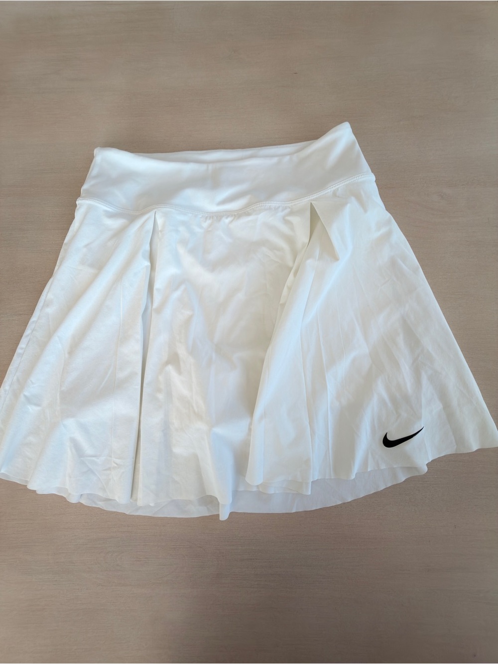Nike White Circle Tennis Skirt with Black Liquid Swoosh - Size Medium